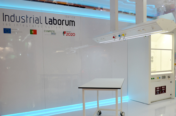 Industrial Laborum Stand - Arablab 2017